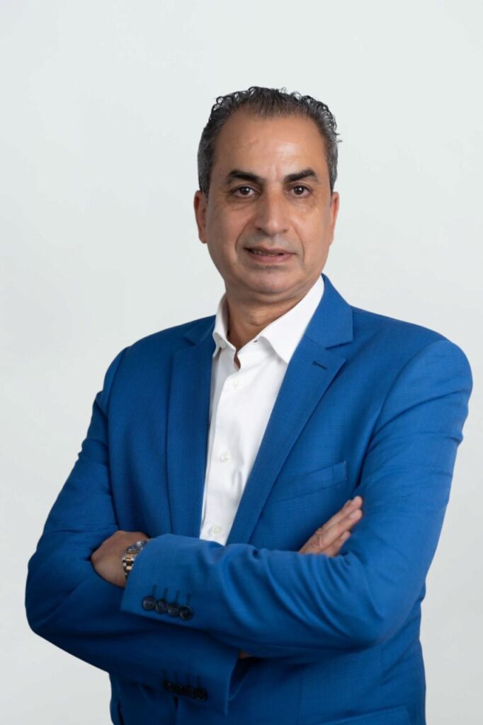 Investissements dans les Provinces du Sud : Une vision royale à haute portée stratégique 1 Abdelghani Youmni 1